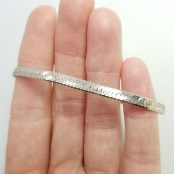 Vintage Sterling Silver Herringbone Flat Chain Bracelet, Made in Italy, Estate - Picture 1 of 8